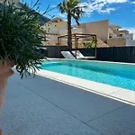5 * מאקרסקה