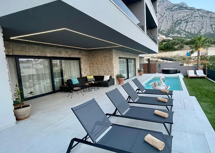 Апартаменти 5 Макарська