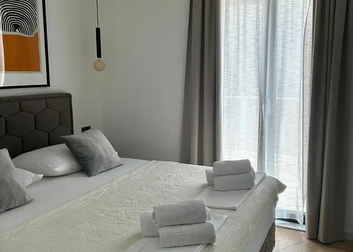 Апартаменти 5 *