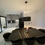 5 Apartment *