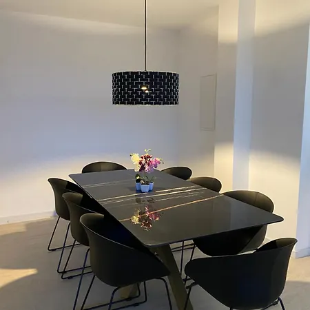 Апартаменты 5 *