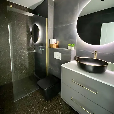 Apartment 5 Makarska