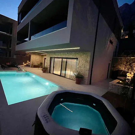 5 Makarska